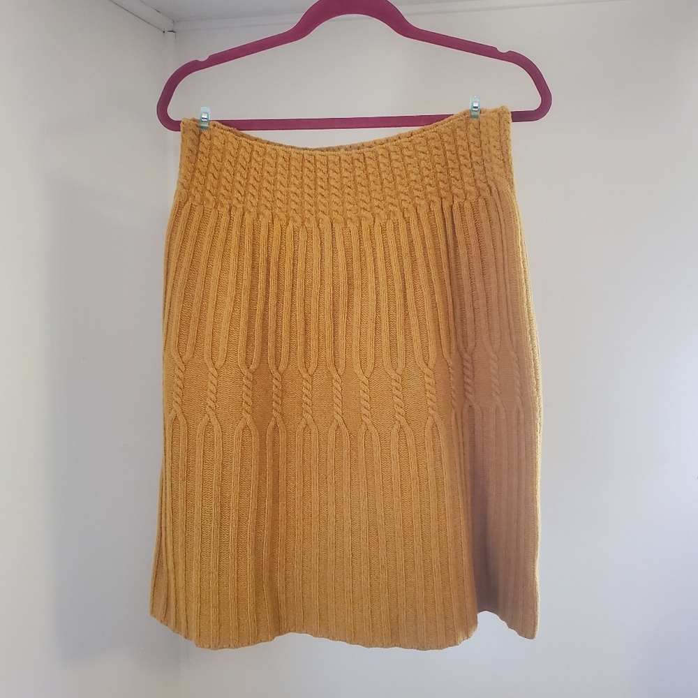 Anthropologie Far Away From Close Mustard Skirt Large